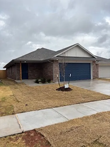 2909 NW 195th St Photo 1