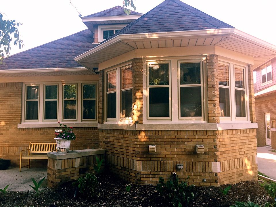 1st image of 2457 N 60th St