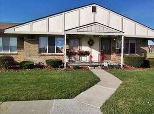 25233 Franklin Ter, South Lyon, MI