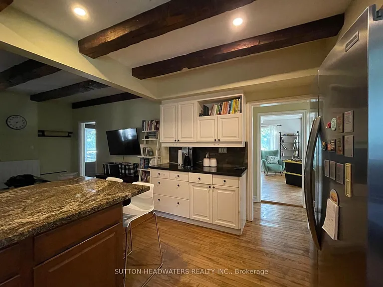 14427 Creditview Rd — Photo 20