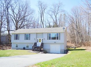 12 Emboden Ave, Otisville, NY