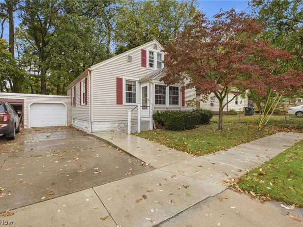 220 Luary Dr, Painesville, OH 44077