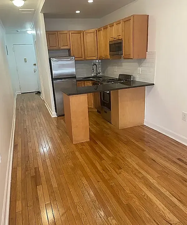45 W 55th St #4H