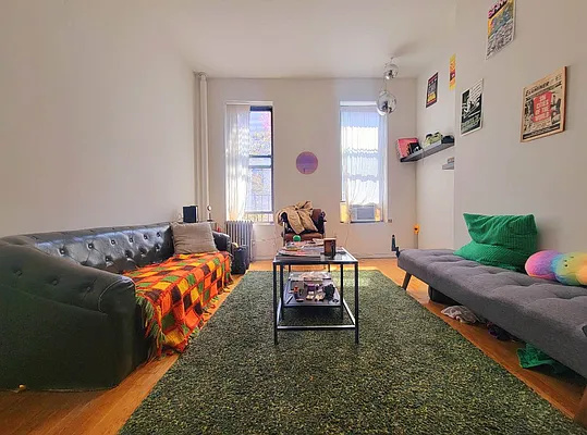 Rented by AZ REALTY NYC LLC | media 1