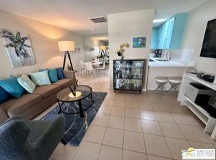 467 S Calle El Segundo #D05, Palm Springs, CA 92262