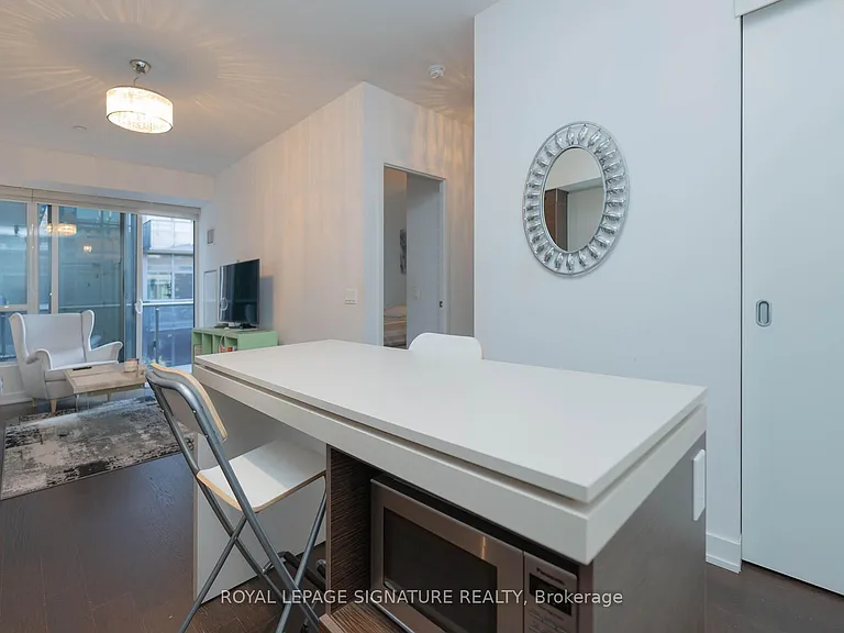 1030 King St W #456 — Photo 7