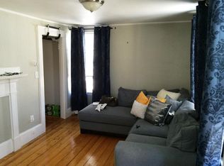 10 Becket St APT 4, Salem, MA 01970