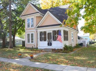 201 S Apple Rd, Osceola, IN 46561