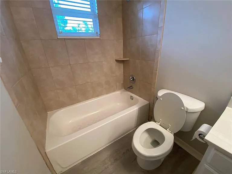 10010 Maddox Ln #315 — Photo 16