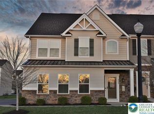 2300 Emanuel Ct, Easton, PA 18045