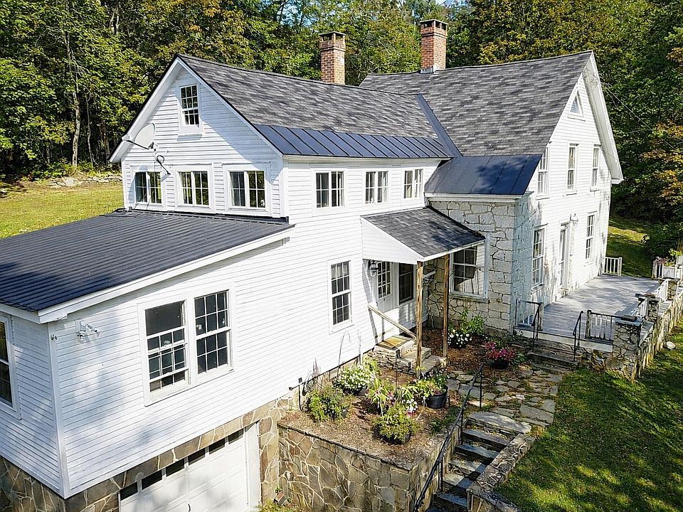 1st image of 628 Townshend Road