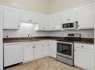 808 Circle Dr, High Point, NC 27262