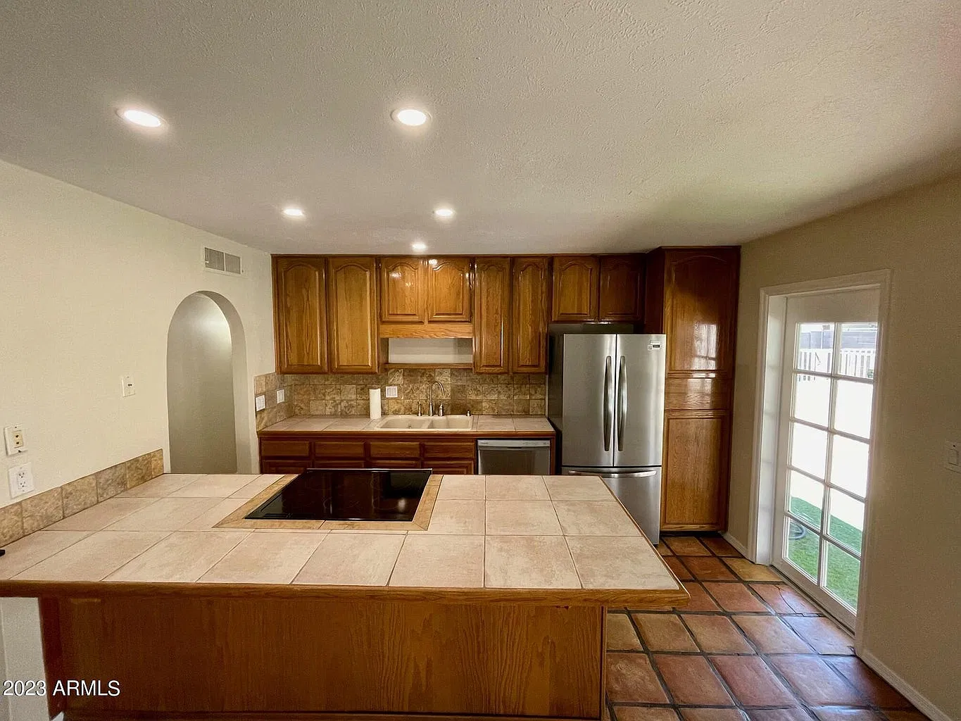 3 bed, 1416 sqft, $1,995 — Photo 4