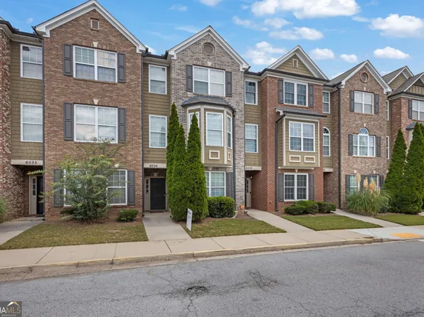 6034 Bayrose Cir, East Pt, GA 30344