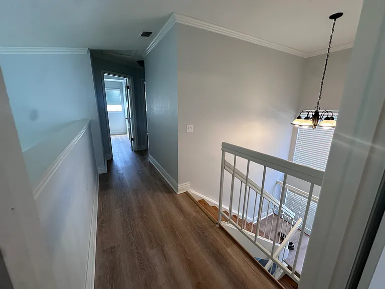 4981 Yvonne Way — Photo 12