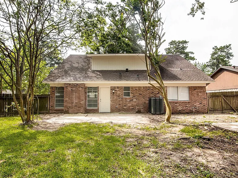 23710 Farm Hill Rd — Photo 21