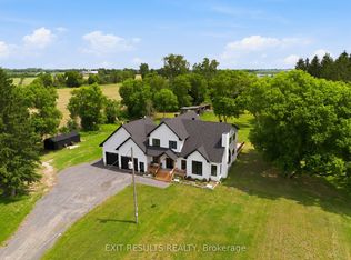 2083 Groves Rd, Russell, ON K4R1E5