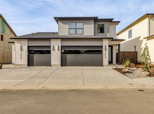 11004 NE 55th Ave, Vancouver, WA 98686