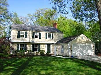 1st image of 1540 Greenleaf Cir