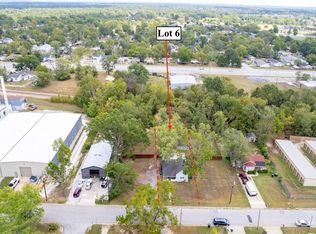 6 S 3rd St, Rogers, AR 72756