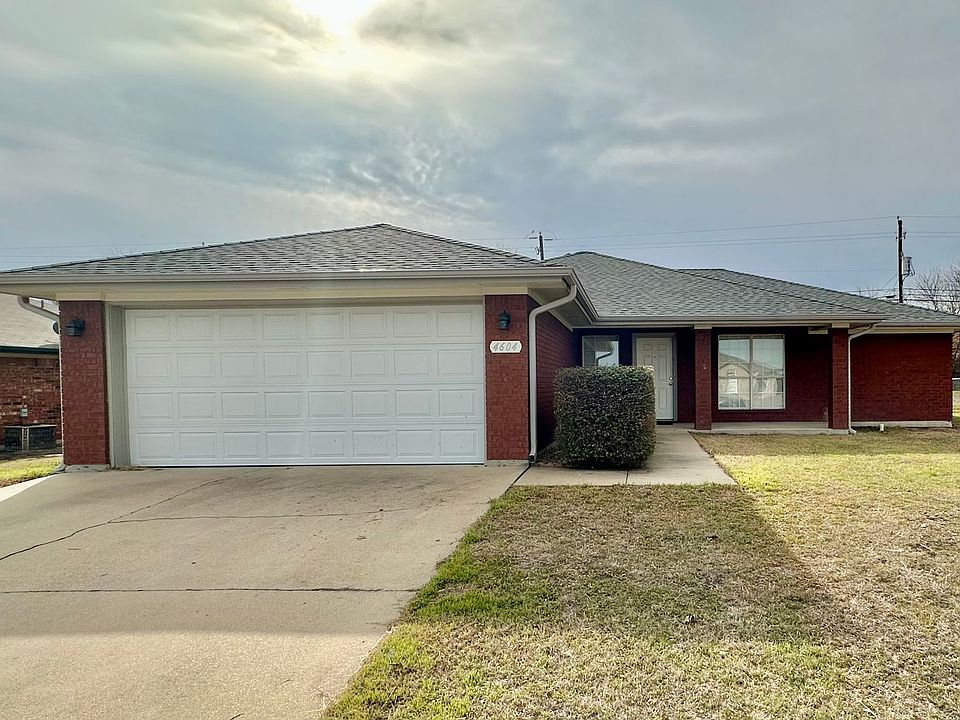 1st image of 4604 Shawn Dr