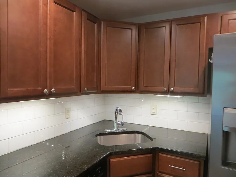49 Parker Ave #8 — Photo 2