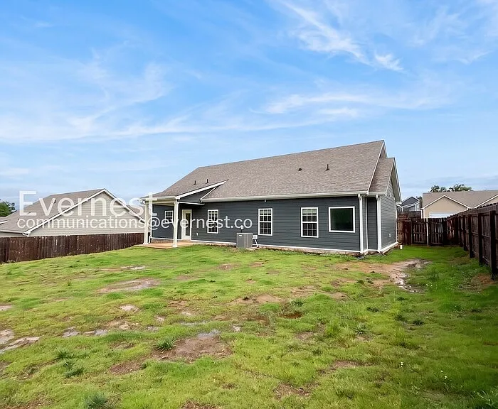 1036 Echo Ridge Rd — Photo 23