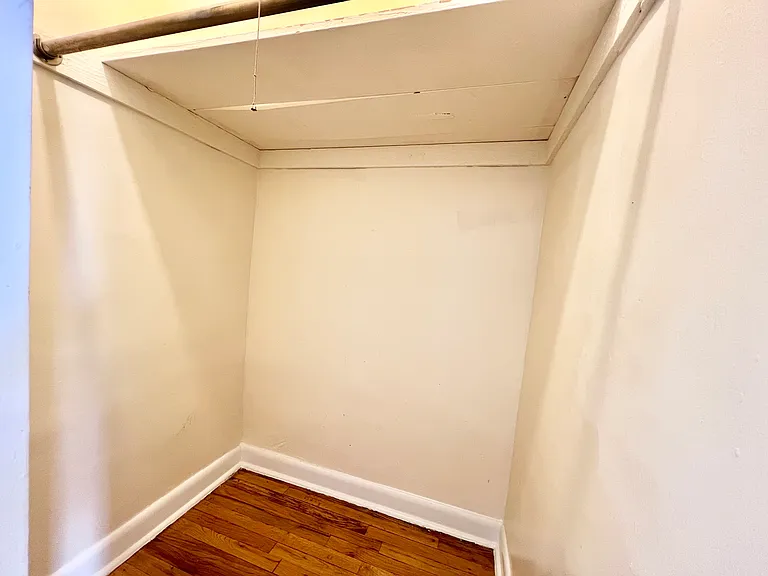 2752 Homecrest Ave #408 — Photo 6