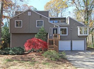 1726 Jody Dr NE, Marietta, GA 30066