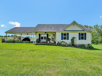 22 Spring Branch Ln, Fincastle, VA, 24090
