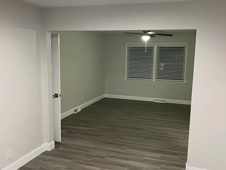 5014 Glenwood Ave #4 — Photo 1
