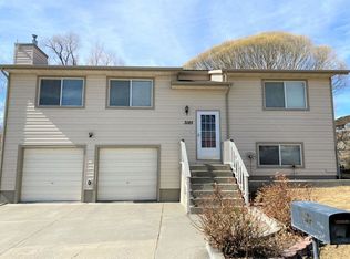 3185 College Ct, Elko, NV 89801