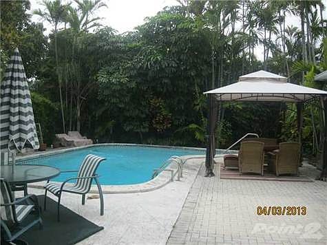 2nd image of 4220 Myrica Ln