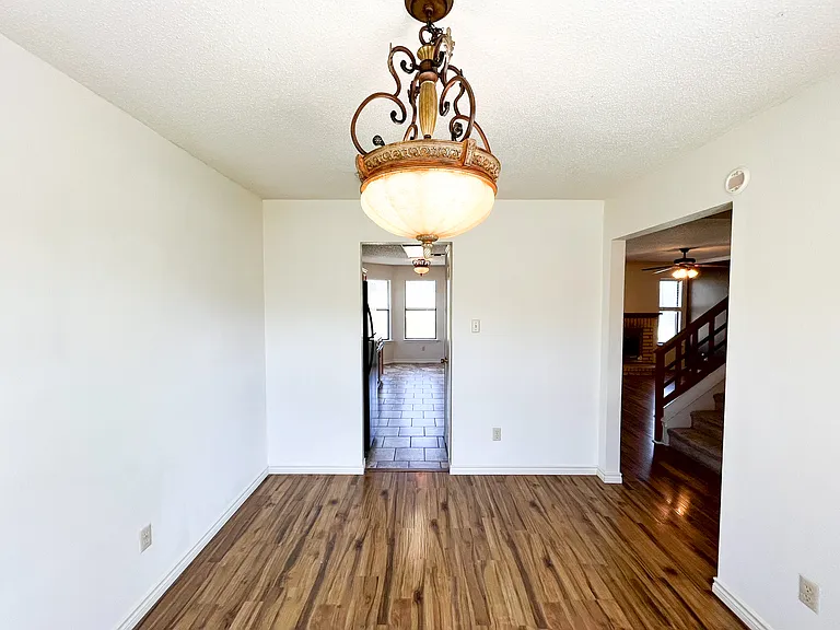 2512 Schulze Dr — Photo 12