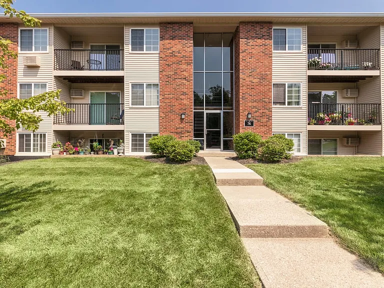 Fairfield Pointe — Photo 78