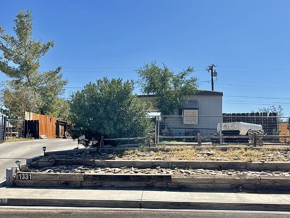 3rd image of 1331 W Benson Ave