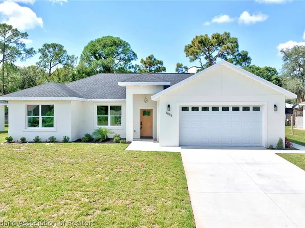 3853 Citroen Dr, Sebring, FL 33872
