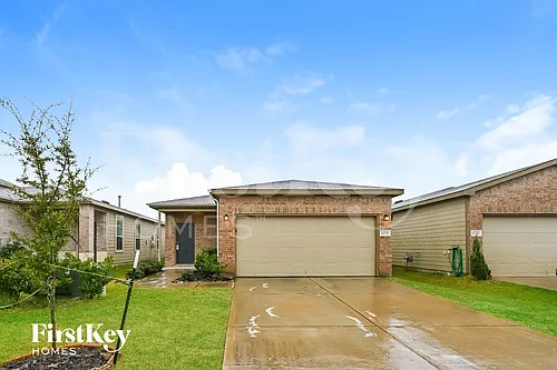 14711 Myrtle Point Dr Photo 1
