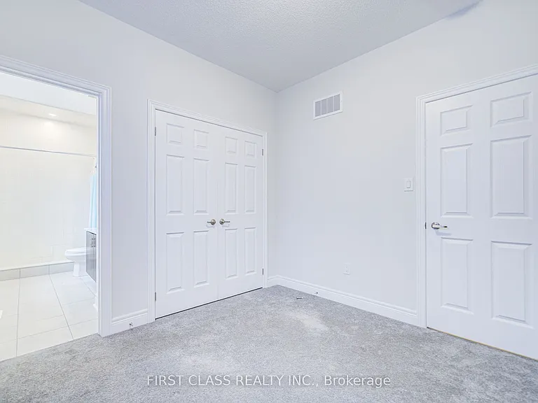 8 Nigh Dr — Photo 33