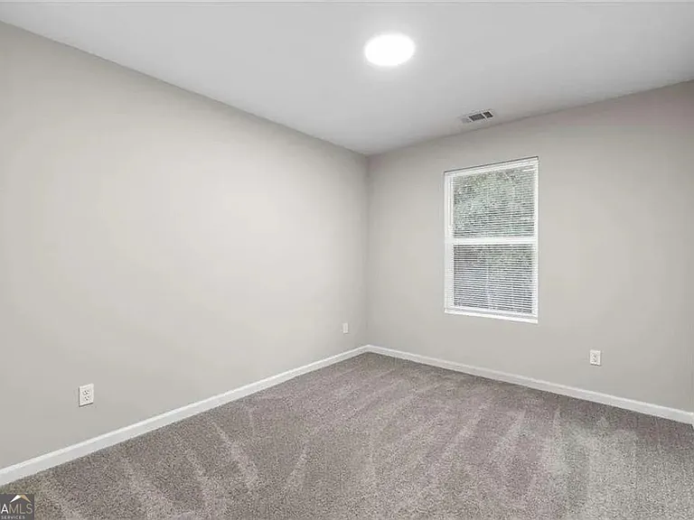 403 Breanna Way — Photo 17