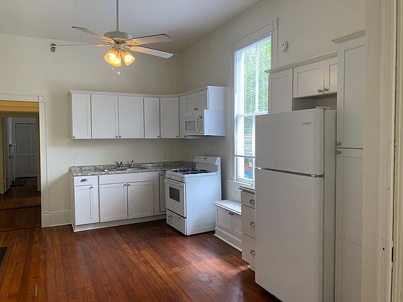 4th image of 1401 Pine St