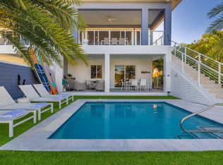 490 11th St, Key Colony Beach, FL 33051