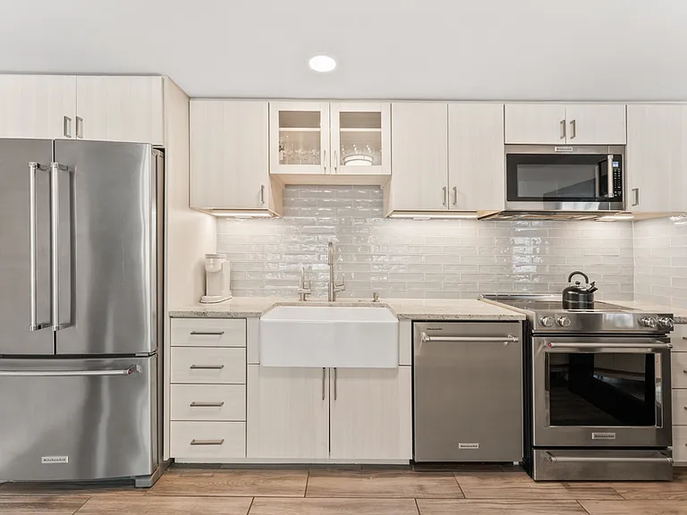688 McVey Ave #22 — Photo 24