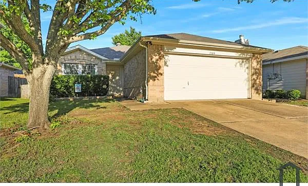 1109 Post Oak Trl — Photo 1