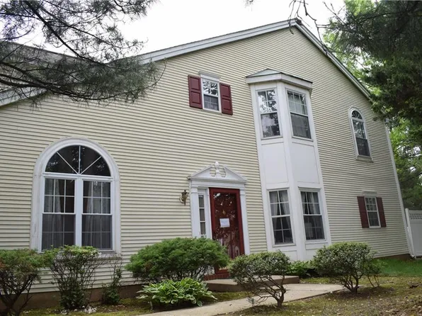 2 Coral Ct #186, Franklin Park, NJ 08823
