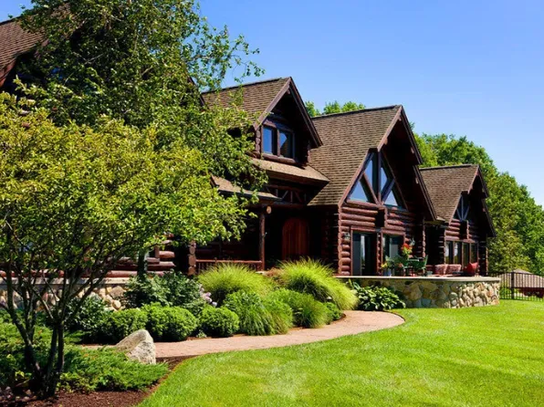 6835 S 6th St, Kalamazoo, MI 49009