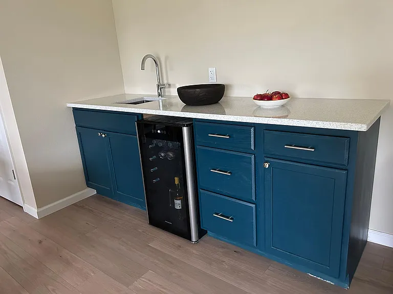 209 Strathmore Cir — Photo 33