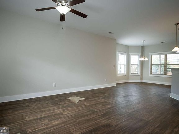 5th image of 340 Park West Blvd
