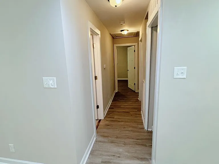 608 Burlington Ave — Photo 7
