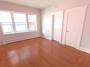 653 State St APT 2B, Springfield, MA 01109